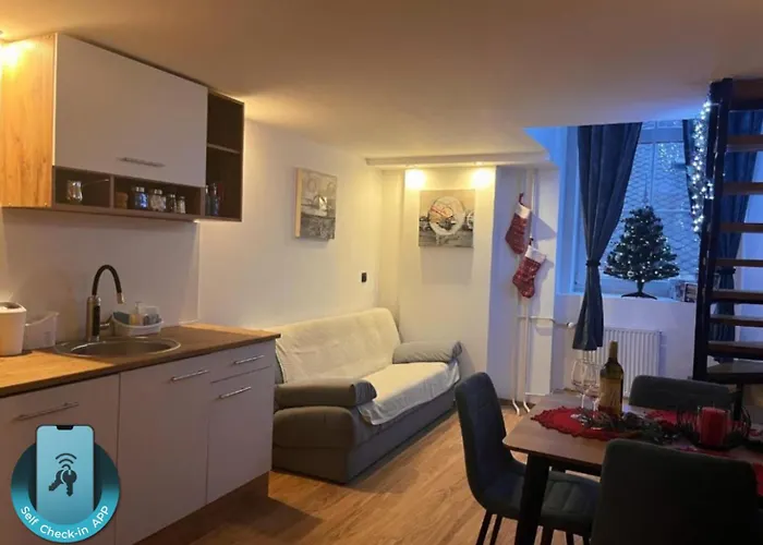 La Casa 77b Διαμέρισμα